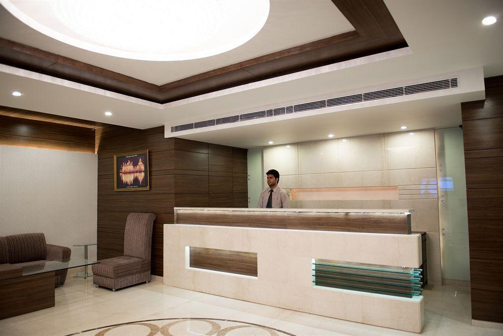 Hotel Narula'S Aurrum Амритсар Экстерьер фото